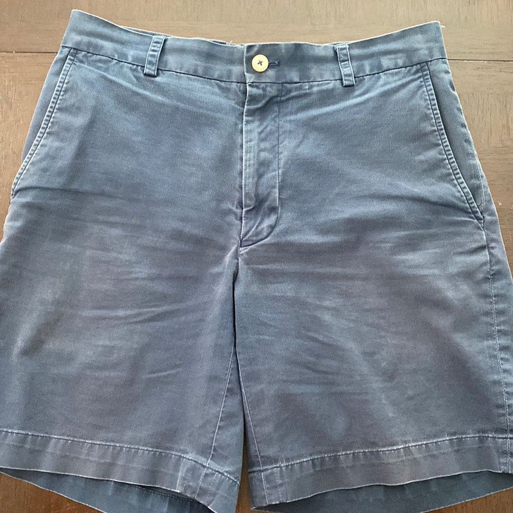 Men’s Southern Tide Navy Shorts 9” inseam 30 waist!